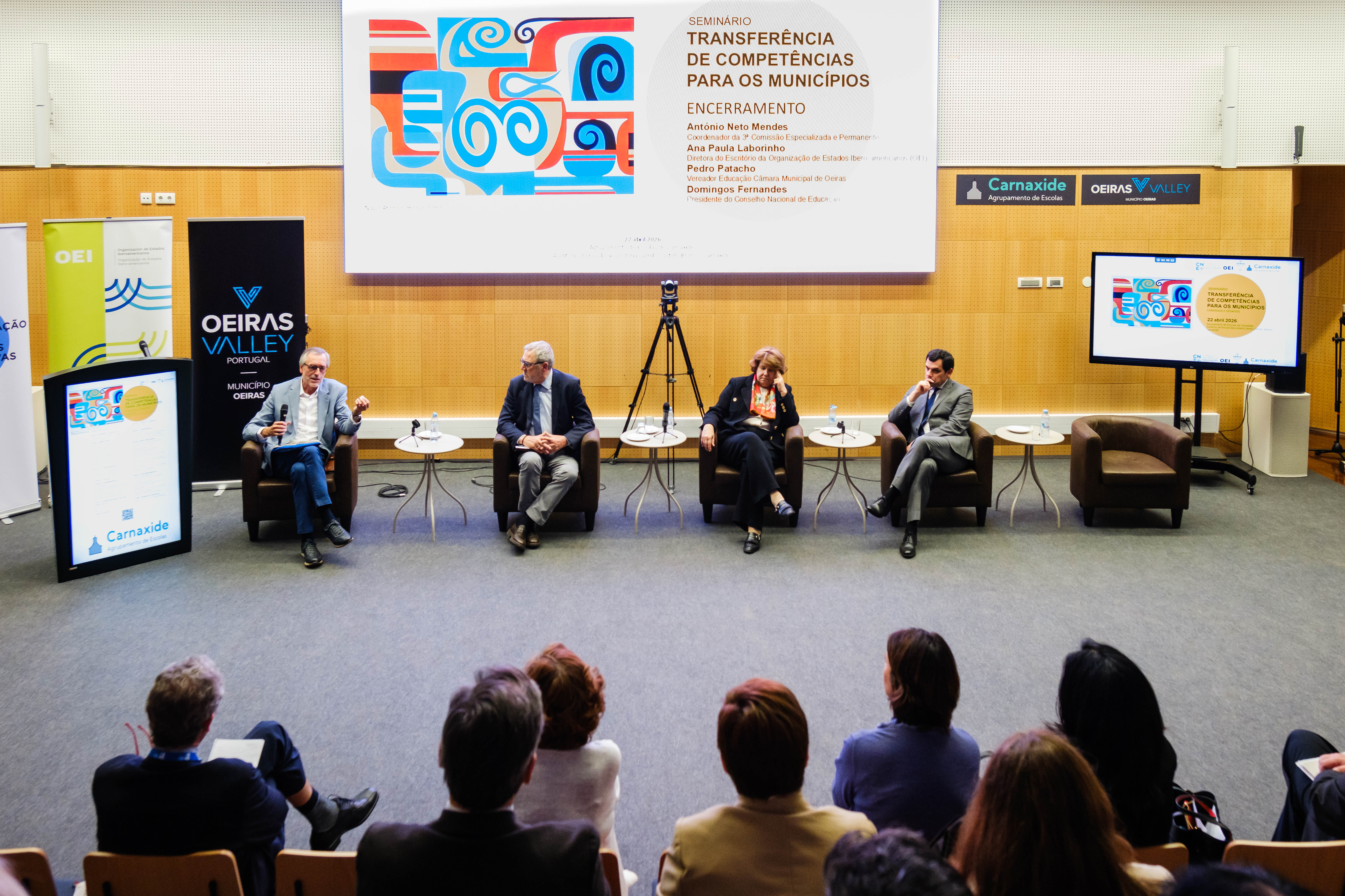 seminário Transferência de Competências para os Municípios Caminhos e Desafios3.jpg