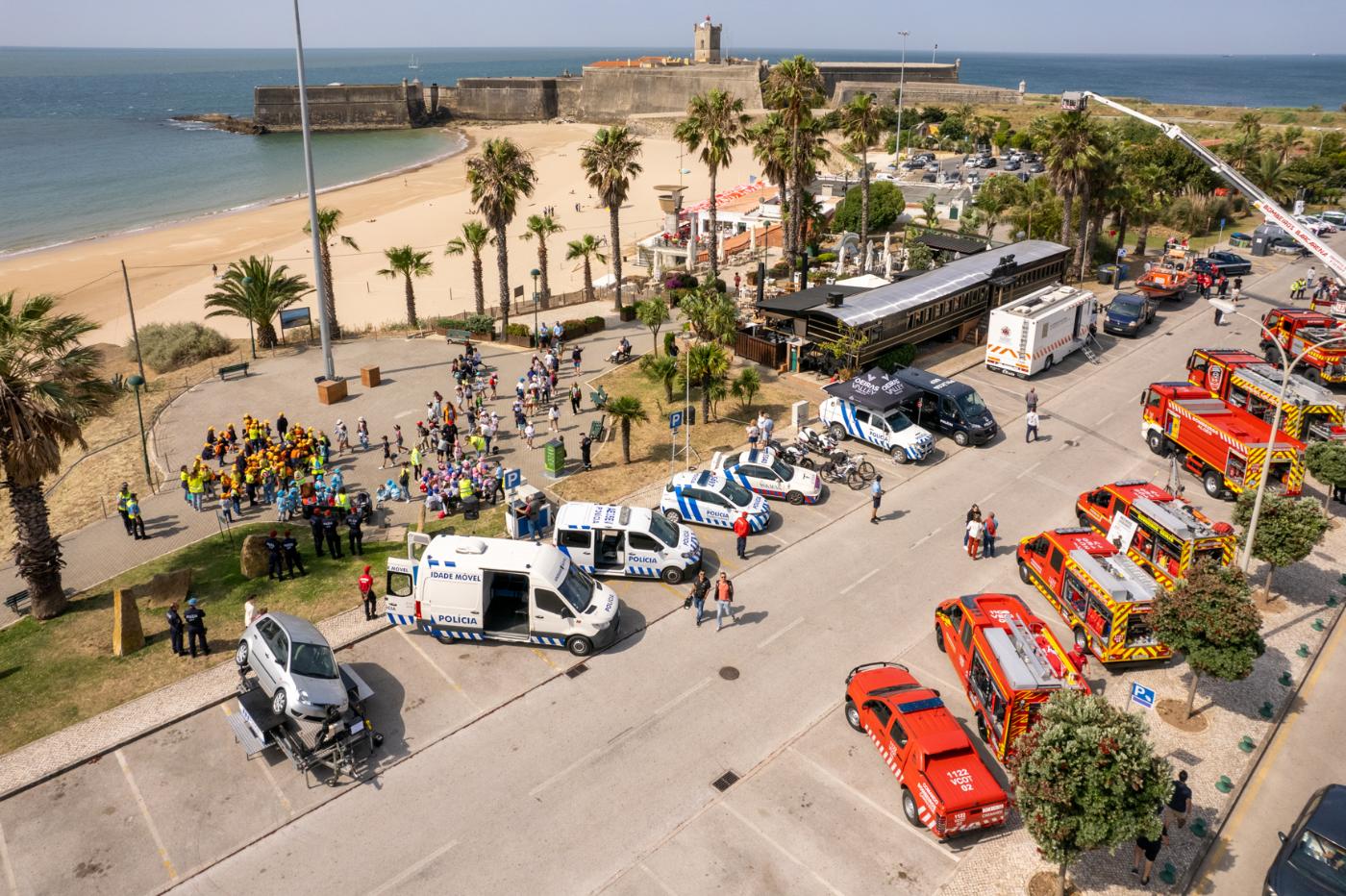 Semana da Proteção Civil – Exposição de meios atrai centenas de crianças à Praia da Torre